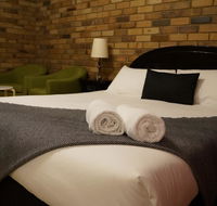 Magdala Motor Lodge  Lakeside Restaurant - Tourism TAS