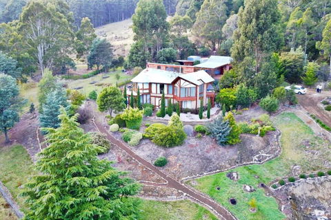 MAGICAL MOUNTAIN RETREAT - 20 Mins To CBD And Only 10 To MONA! - Tourism TAS 0