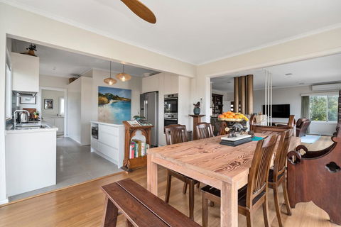 Maison On Morven - Hobart Tourism 1