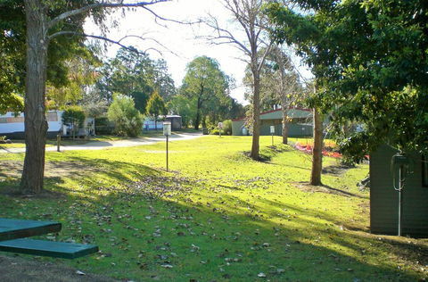 Mallacoota's Shady Gully Caravan Park - Hobart Tourism 3
