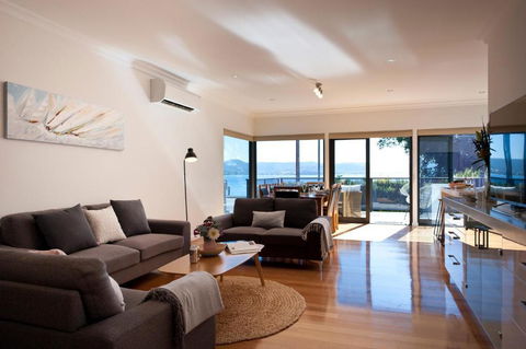 Maning Reef Sandy Bay - Hobart Tourism 2