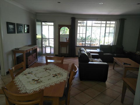 Margaret House - Hobart Tourism 3