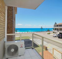 Marine Court - The Entrance - Hobart Tourism