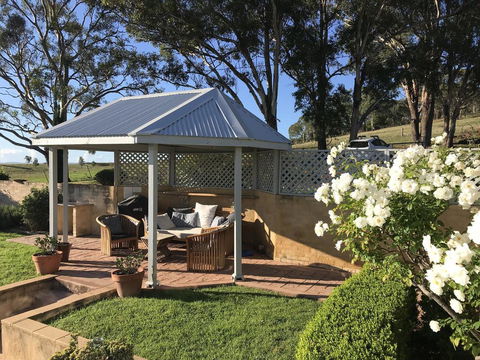 Marrowbone Vineyard Estate - One Of The Hunters Finest Estates - Hobart Tourism 0
