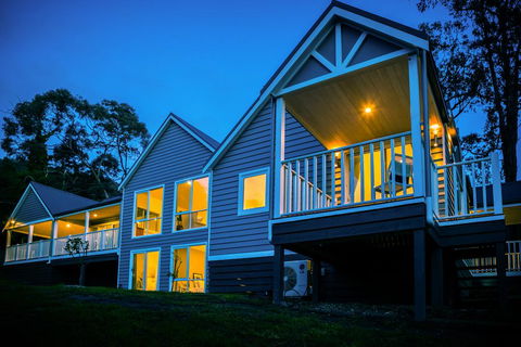 McCrae Lodge - Hobart Tourism 0