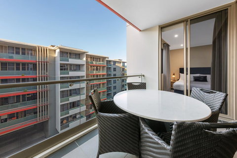 Meriton Suites North Ryde - Hobart Tourism 3