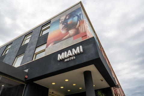 Miami Hotel Melbourne - Tourism TAS 0
