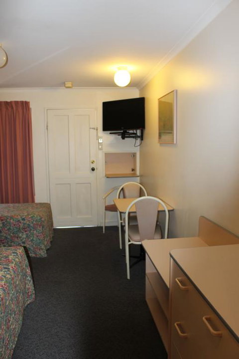 Mid Coast Motor Inn - Hobart Tourism 2
