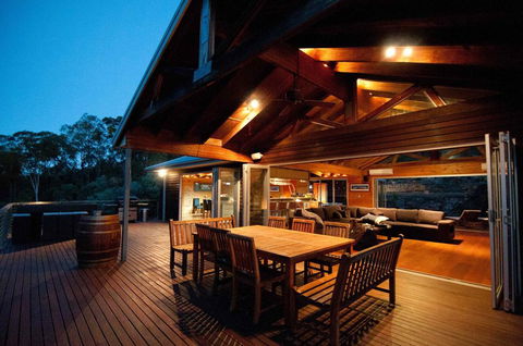 Milbrodale Lodge - Hobart Tourism 0
