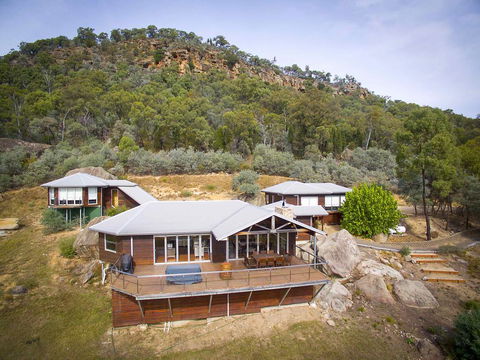 Milbrodale Lodge - Hobart Tourism 2
