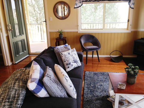 Milford Country Cottages - Hobart Tourism 1