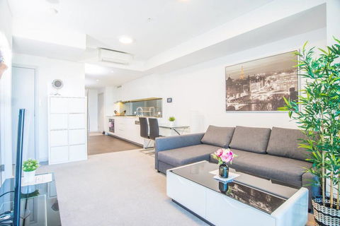 Minimalism Modern Apartment, Waterview, Parking, IGA - Hobart Tourism 0