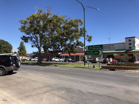 Minlaton Hotel - Tourism TAS 3