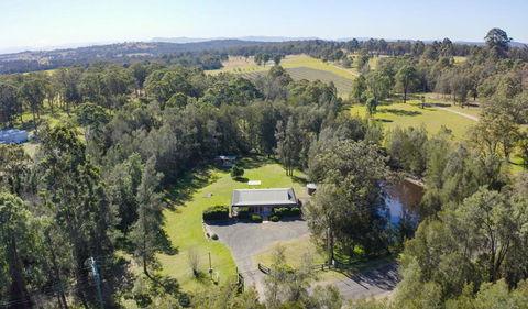 Misty Glen Cottage - Hobart Tourism 1