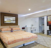 Modern  homely comfort - Hobart Tourism