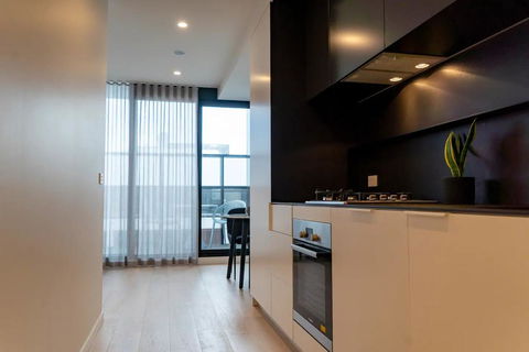 Modern 1 Bedroom Apartment South Yarra - Tourism TAS 3