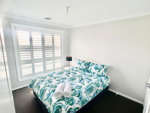 Modern Majestic - Everything You Need - Private Location - Hobart Tourism 1