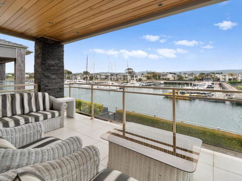 Monte Carlo Living At Martha Cove - Hobart Tourism 1