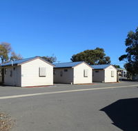 Moonta Bay Cabins - Tourism TAS