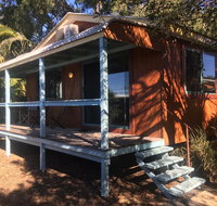 Moore Park Beach Huts - Tourism TAS