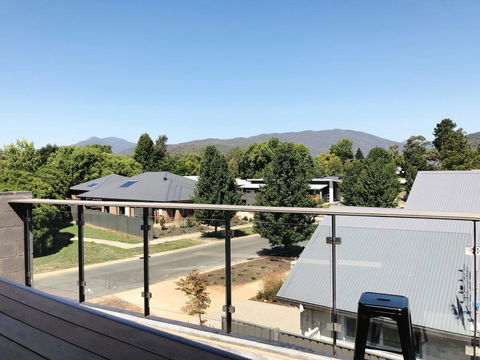 Mountain Mist Retreat - 4 Bedrooms - Tourism TAS 1
