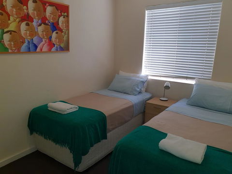 Mt.Lawley Superb 2 BR Apartment Ideally Located 5 - Hobart Tourism 1