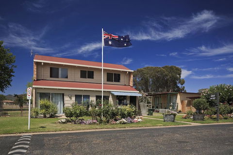 Mudgee Valley Park - Hobart Tourism 0