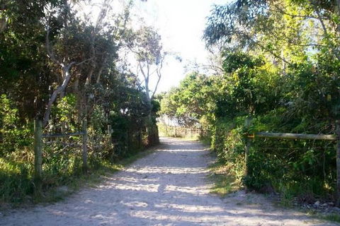 Mudjimba Esplanade Villa - Tourism TAS 2