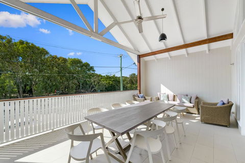 Mudjimba Island Beach House - Tourism TAS 2