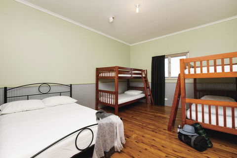 Mungo Shearers' Quarters - Tourism TAS 2
