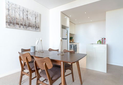 MWP25-Comfy 2 Bedroom Apt In Wentworth Point - Hobart Tourism 1