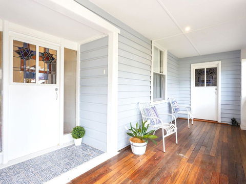 Myall River Cottage - Hobart Tourism 0