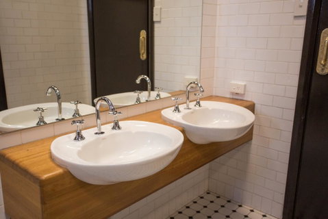 Nags Head Hotel - Tourism TAS 2