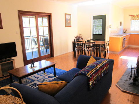 Neds Cabin - Tourism TAS 3