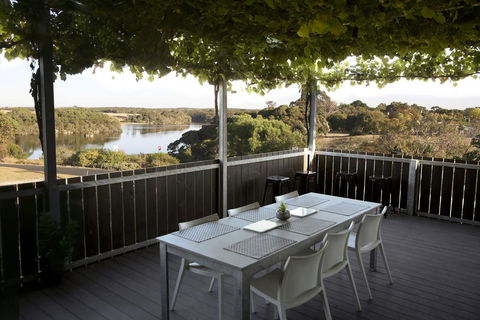 Nelson Victoria Luxury Holiday Accommodation - Hobart Tourism 2