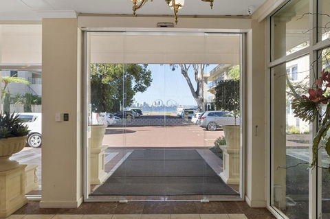 The Peninsula Riverside Serviced Apartments - Hobart Tourism 13