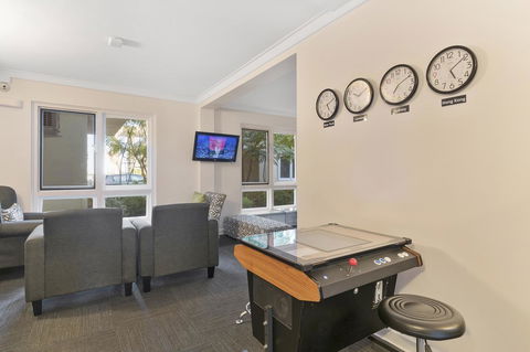 The Peninsula Riverside Serviced Apartments - Hobart Tourism 40