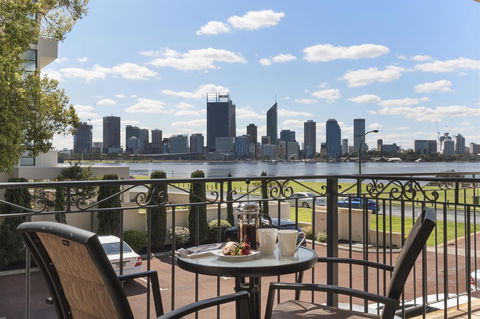 The Peninsula Riverside Serviced Apartments - Hobart Tourism 32
