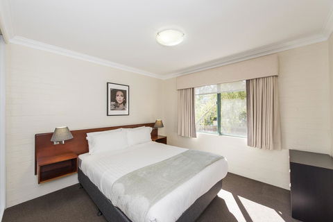 Subiaco Village 30 - Hobart Tourism 14