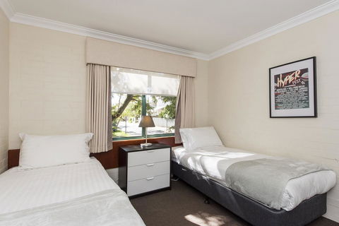 Subiaco Village 30 - Hobart Tourism 19