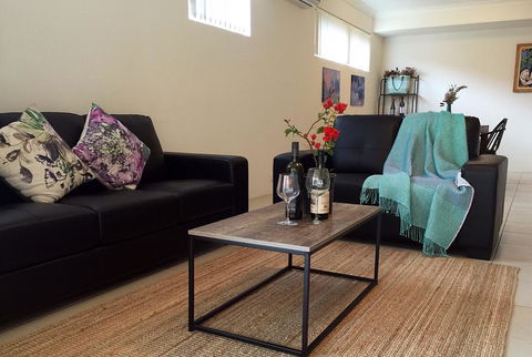 Holiday Home Near Perth City / Airport / Stadium / Casino - Hobart Tourism 3