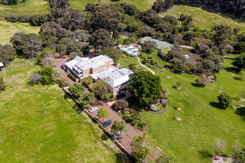 Grand Mercure Basildene Manor - Tourism TAS 14