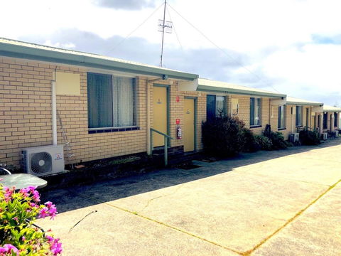 Augusta Escape Holiday Units - Hobart Tourism 0