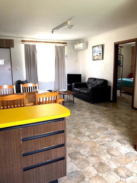Augusta Escape Holiday Units - Hobart Tourism 21