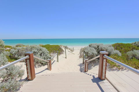 Quality Resort Sorrento Beach - Tourism TAS 14
