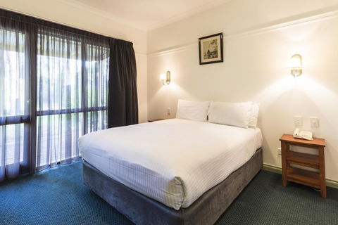 Stay Margaret River - Hobart Tourism 1