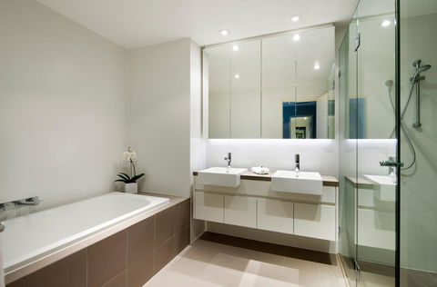 Claremont Quarter Luxury Apartment - Hobart Tourism 7