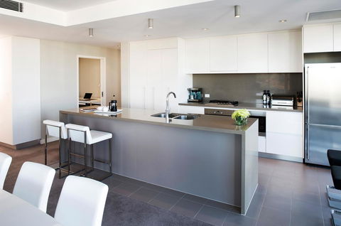 Claremont Quarter Luxury Apartment - Hobart Tourism 8