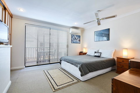 Fremantle Townhouse U/5 - Tourism TAS 8