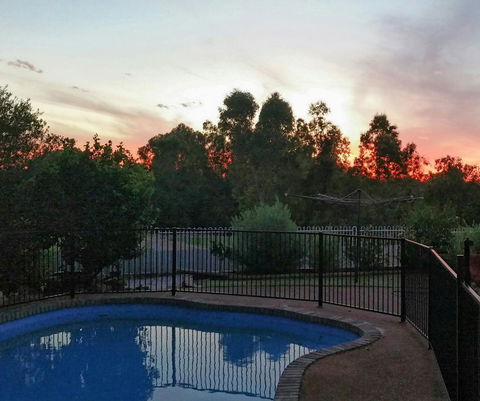 Jacaranda Hideaway Bed & Breakfast - Tourism TAS 17